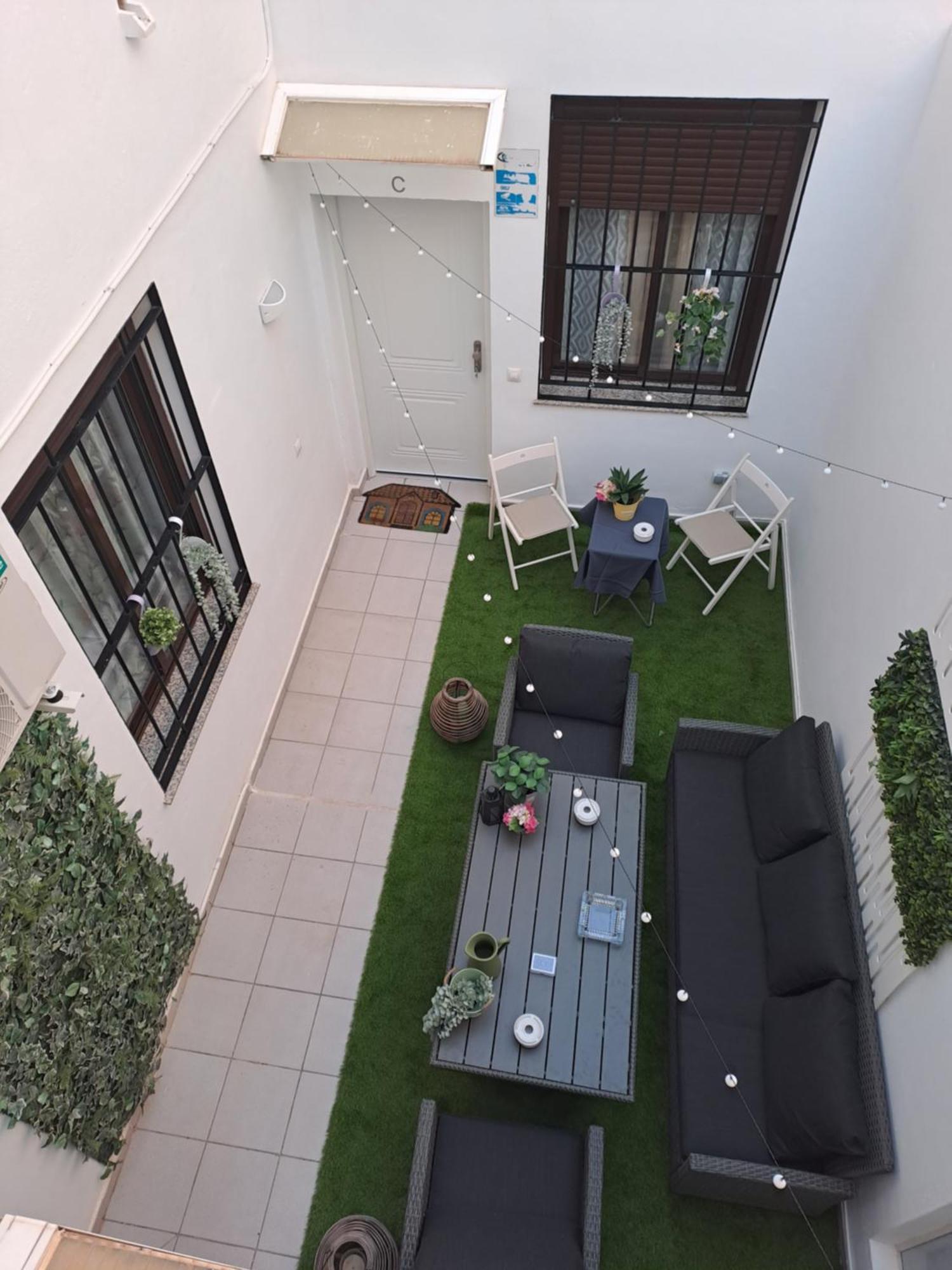 Apartamentos Jara 1B マラガ エクステリア 写真
